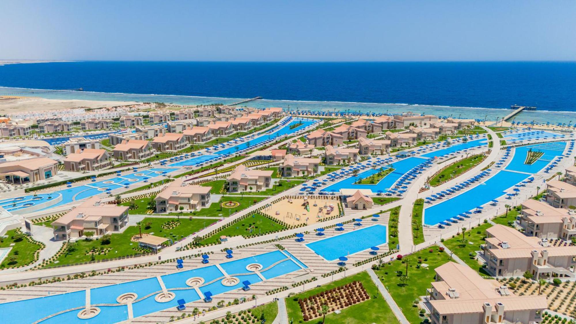 Pickalbatros Sea World Resort - Marsa Alam- "Aqua Park" El Qoseir Esterno foto